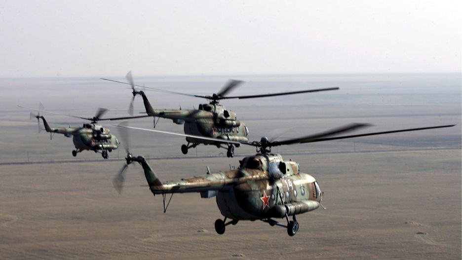 Mi-17 helicopters of Russian search and rescue teams fly above the Kazakh steppeepa01152528 Mi-17 helicopters of Russian search and rescue teams fly above the Kazakh steppe near the northern town of Arkalyk, Kazakhstan, 21 October 2007, during a search of a Soyuz spacecraft with Malaysia's first space traveler and two Russian cosmonauts on board returning to Earth. The landing capsule carrying Russians Fyodor Yurchikhin and Oleg Kotov, and Malaysian Sheikh Muszaphar Shukor, landed safely after deviating from the intended path because of a computer glitch that sent the spacecraft on a steeper-than-usual descent trajectory, the so-called ballistic descent, officials said.  EPA/SERGEY PONOMAREV/POLLDostawca: PAP/EPA.SERGEY PONOMAREV/POLL