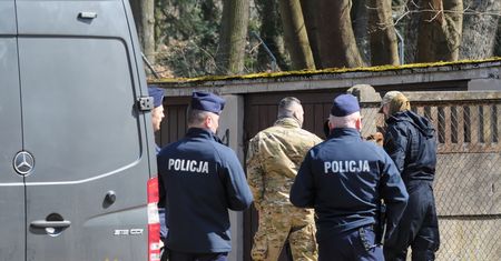 Niepokojące odkrycie w garażu. 37-latek z Koszalina zatrzymany