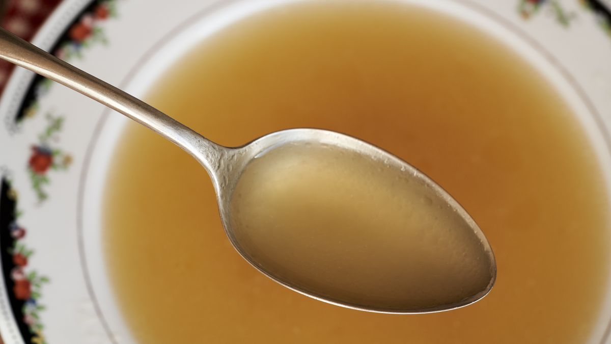 Rosół kolagenowy z kurzych łapek