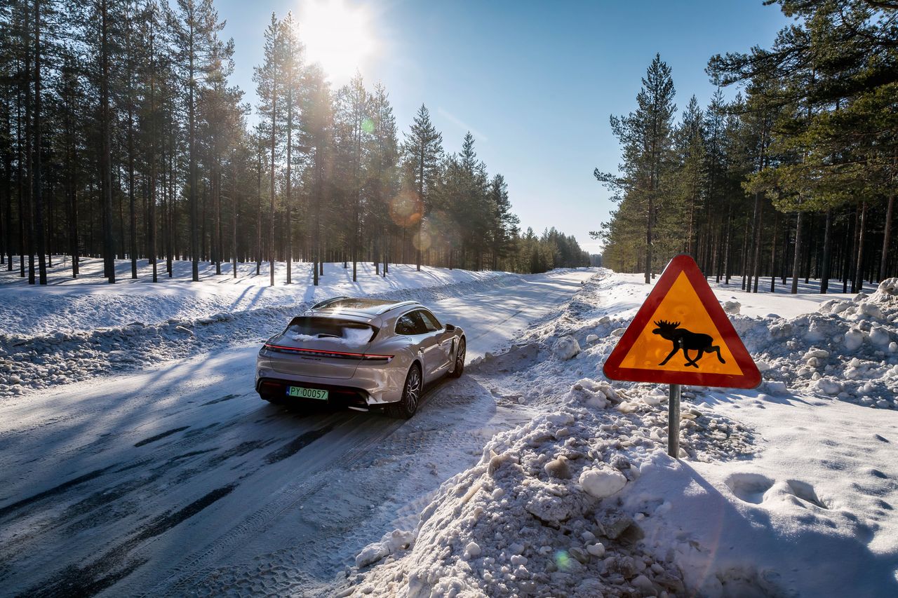 Porsche Taycan 4S Sport Turismo w Finlandii