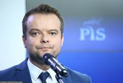 Jak on to połączył? "Pojechali na konsultację do Berlina"