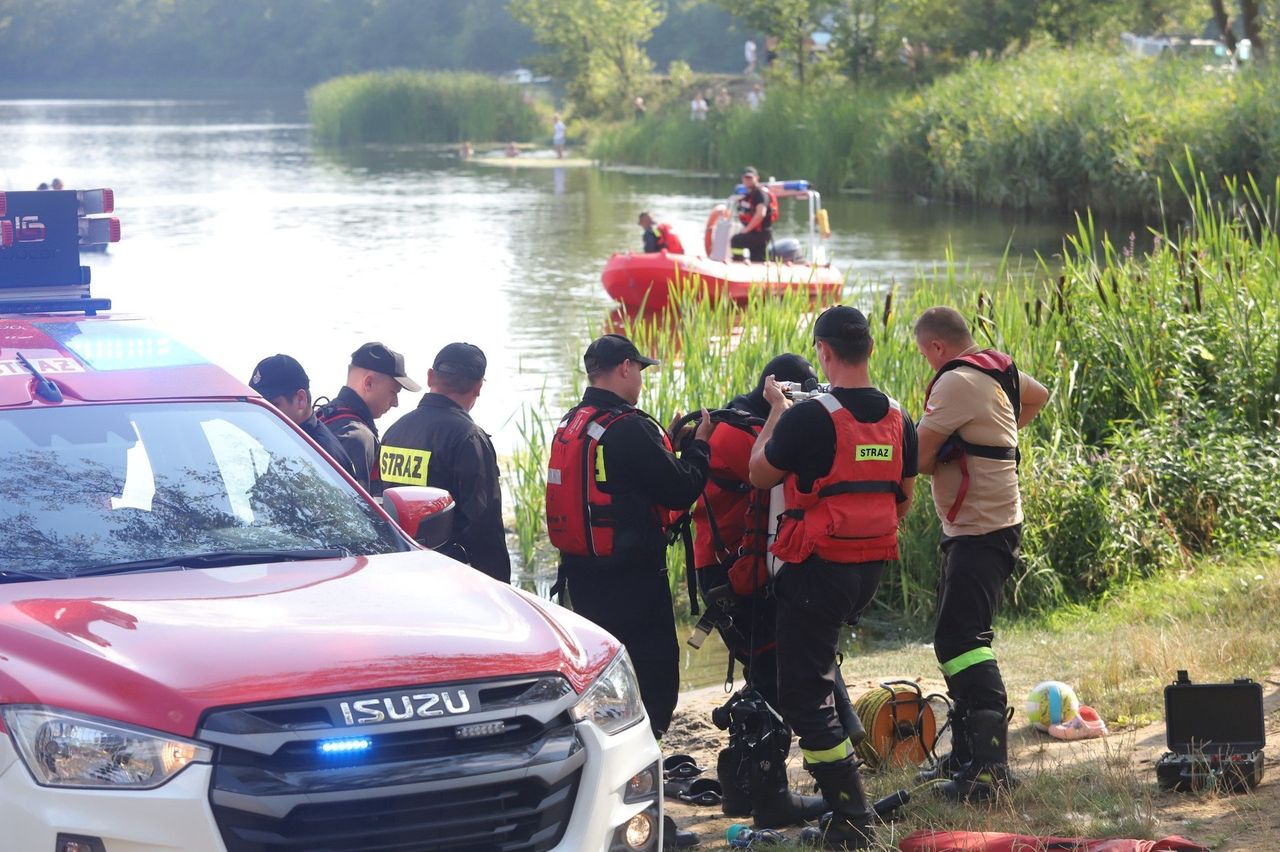 Tragiczny poranek w Pątnowie. Wyłowiono ciało poszukiwanego wędkarza