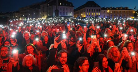Poruszające obchody Dnia Niepodległości Ukrainy na Placu Zamkowym w Warszawie