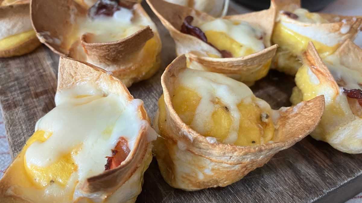 Zamiast na patelni zapiekłam jajecznicę w tortilli