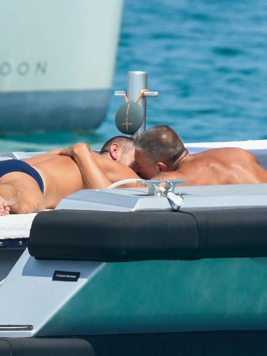 Stefano Gabbana wymienia czułości z ukochanym