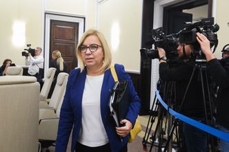 40 tys. zł dopłaty do auta elektrycznego. Ministra wskazuje datę