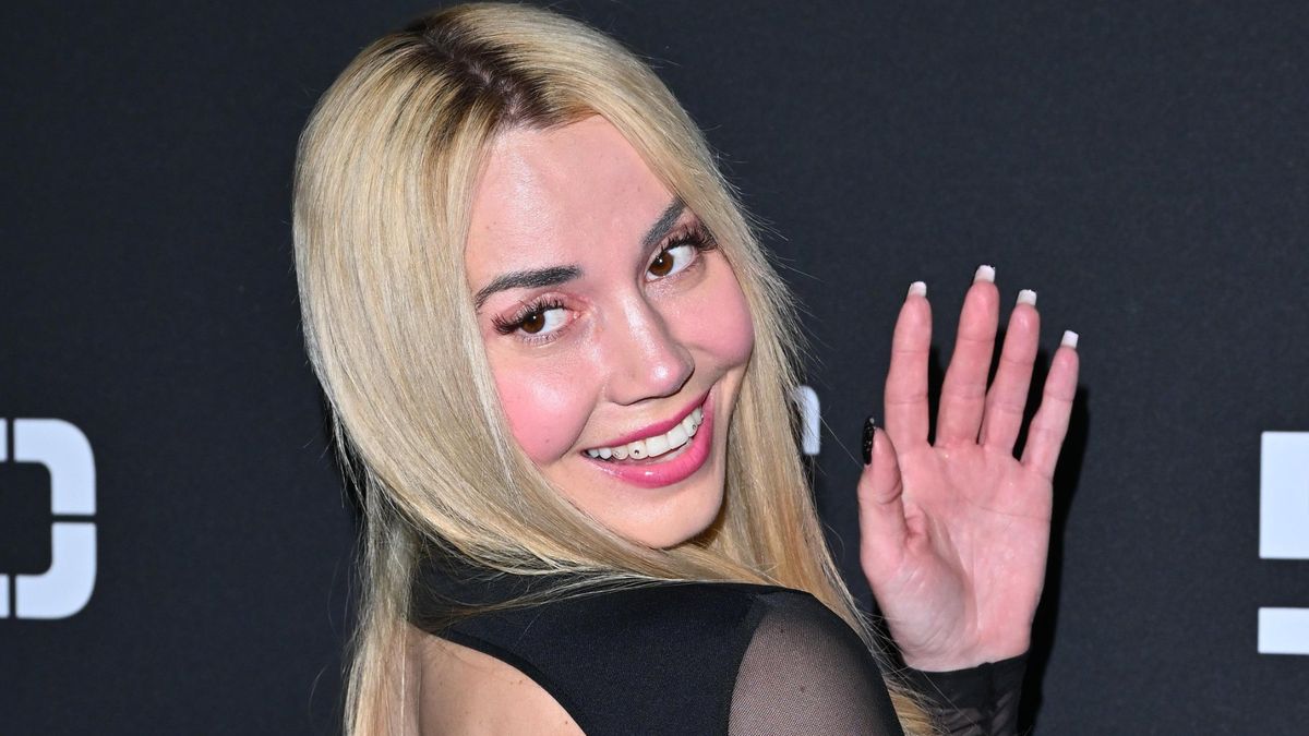 Marianna Schreiber prezentuje biust "przed" i "po"