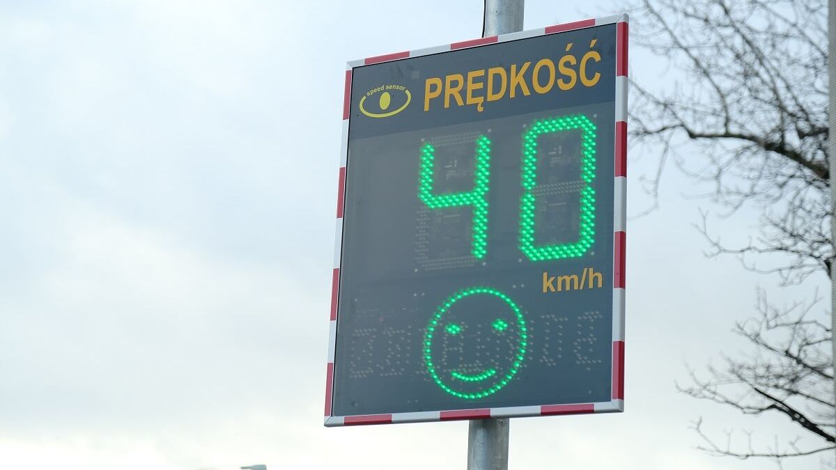 wyświetlacz prędkości