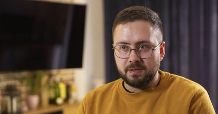 "Ślub od pierwszego wejrzenia": Przemek zaspokoił ciekawość fanów. Nie uniknął trudnych pytań