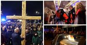 Pleszew przeszedł Drogę inną niż wszystkie. Droga Krzyżowa i ratownicy ratujący ludzkie życie w karetce oraz karawana z trumną na koniec