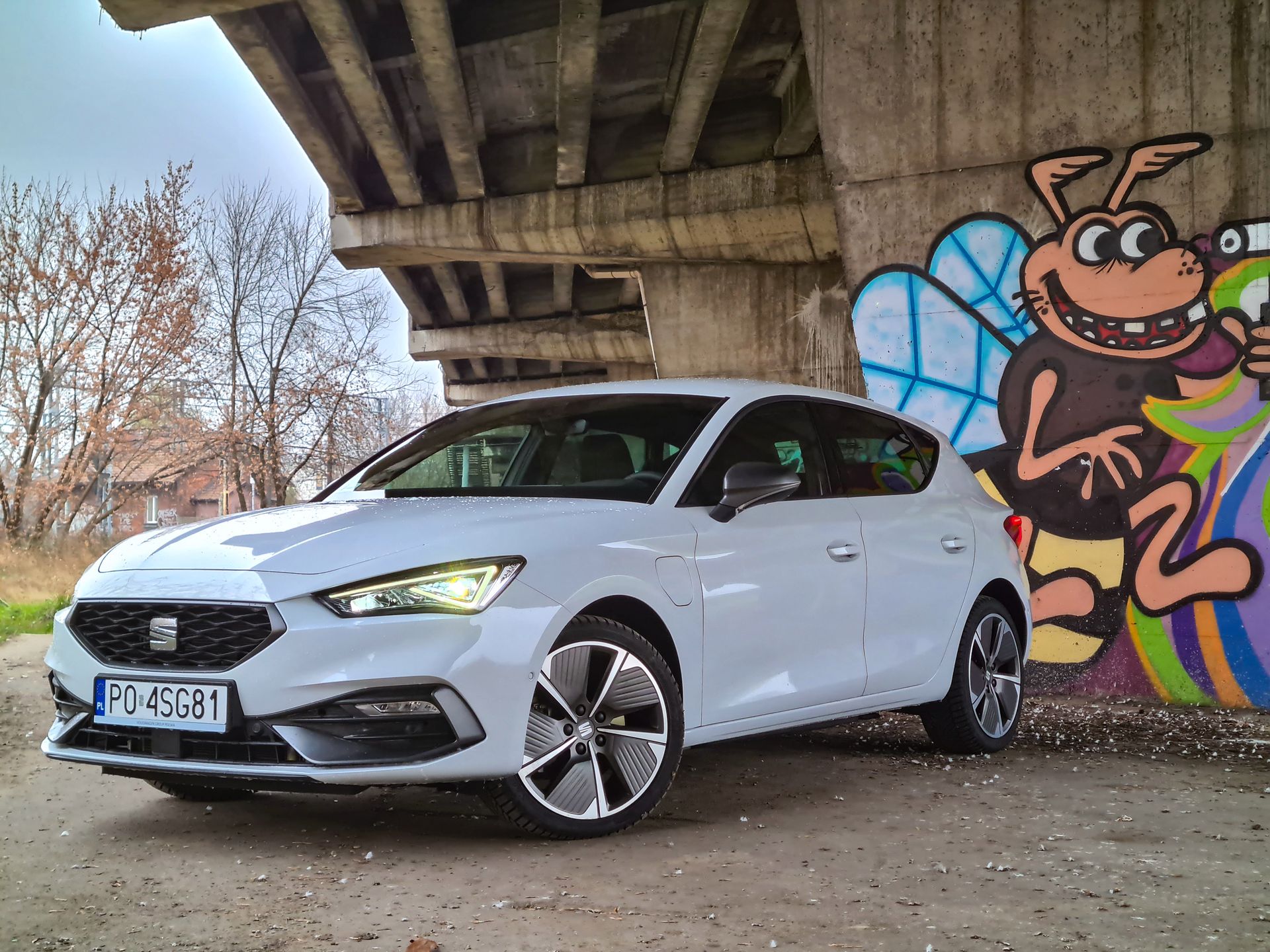 Seat Leon e-HYBRID: System zarządzania energią i sterowanie dotykowe 2