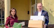 30 defibrylatorów AED trafiło do legnickich szkół i instytucji