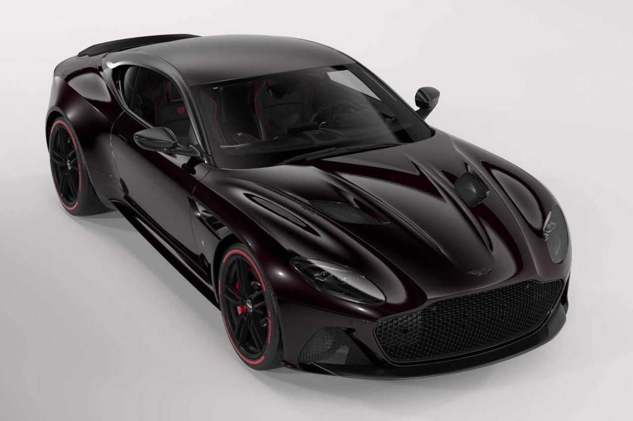 Aston Martin DBS Superleggera. Edycja specjalna dla wielbicieli zegarków