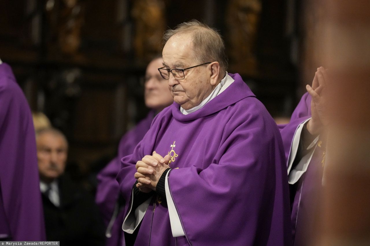 Afera wokół KPO. Głos zabrał kontrowersyjny redemptorysta