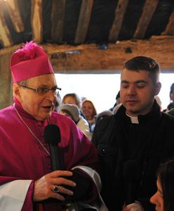 Burza po słowach bp. Długosza. Jest zapowiedź "stanowczej reakcji"