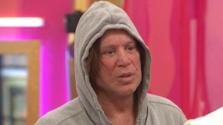 Ostrzeżenie dla Mickey Rourke'a. Posunął się za daleko w reality show