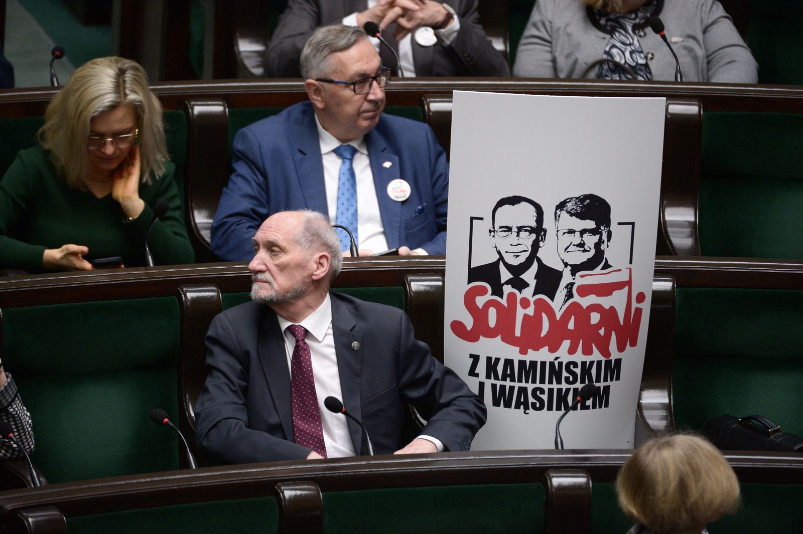 Macierewicz domaga się wyborów. "Rząd powinien zostać wyeliminowany"
