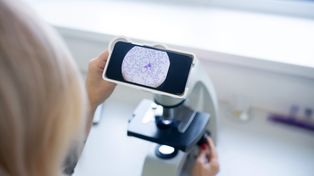 Łódź: Onkologia w obliczu wyzwań. System opieki nie jest gotowy na seniorów