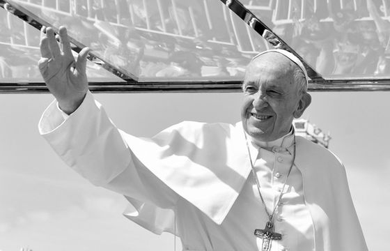 Prezydent ogłasza żałobę narodową w dzień pogrzebu papieża Franciszka. Koncert w TVP przełożony