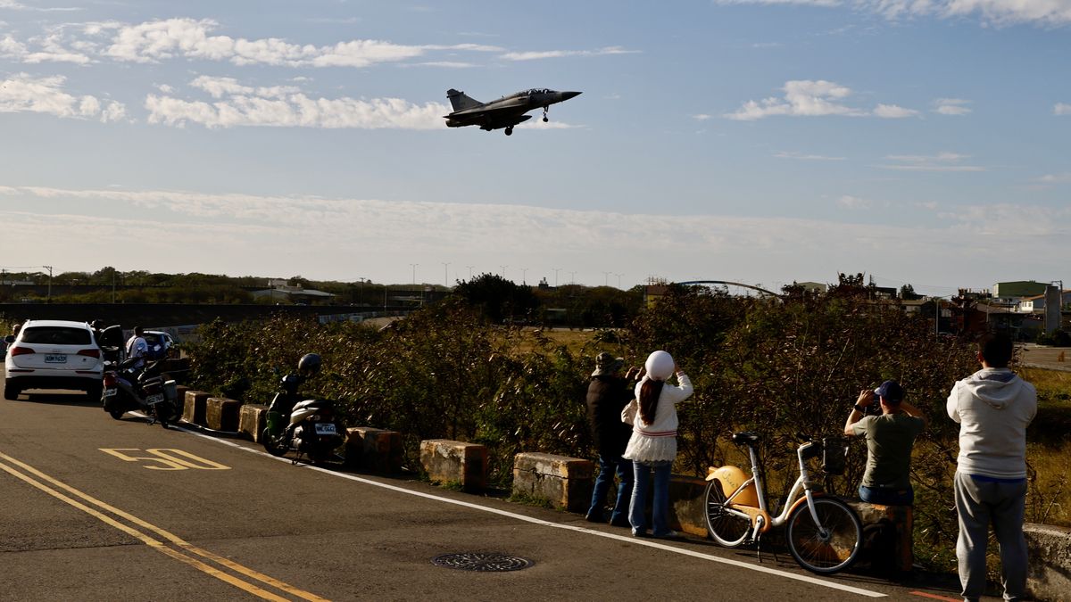 Tajwan reaguje na prowokacje Chin. "Największy niszczyciel pokoju". Na zdjęciu: Tajwan poderwał myśliwce w odpowiedzi na działania Chin