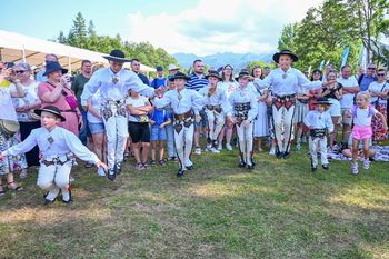 Zakopane: Próba bicia rekordu w tańcu zbójnickim