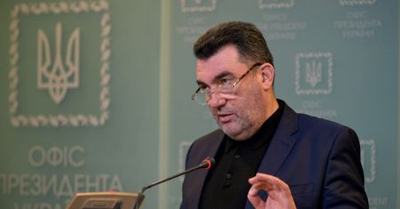 Daniłow: "Rosja potrzebowałaby 500-600 tys. żołnierzy, by dokonać inwazji na Ukrainę"