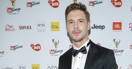 Mikołaj Roznerski pokazał mamę. Wszyscy komentują tylko jedną rzecz