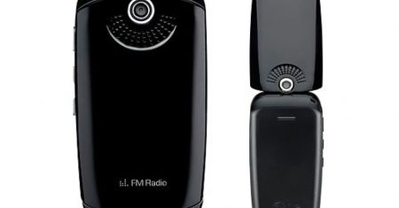 LG KP152 - ładny, tani i prosty