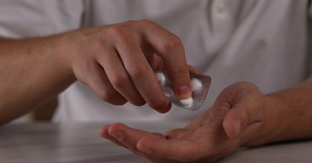 Pilna decyzja GIF. Lek na depresję wycofany z aptek