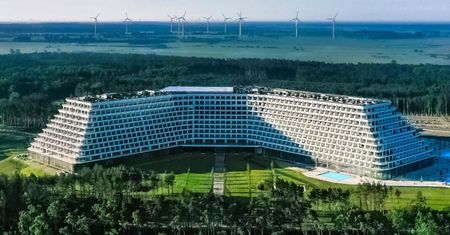 Ceny powalają. Tyle zapłacisz za masaż i paznokcie w słynnym hotelu