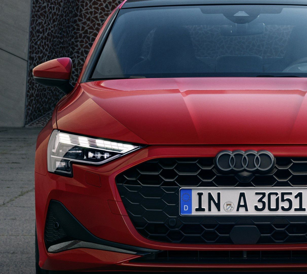 Detail,
Colour: Progressive red