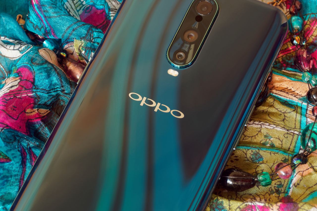 Test Oppo RX17 Pro – smartfon dla prowadzących nocne życie, z błyskawicznym ładowaniem