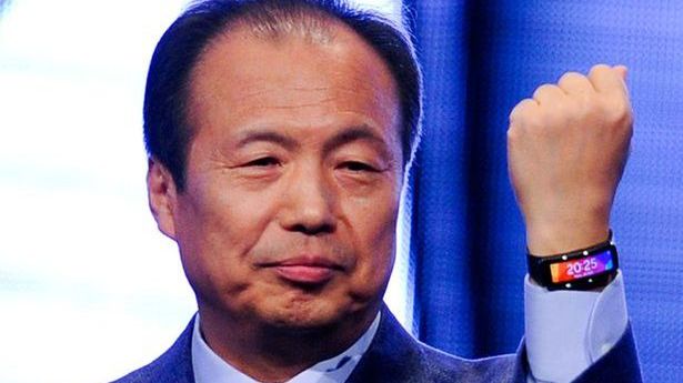 Gear Fit jeszcze nie trafił do sprzedaży, a Samsung już poprawia niedoróbki 1