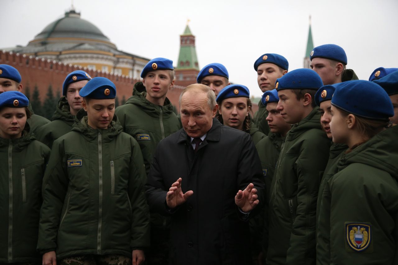 Vladimir Putin does not hesitate to send his compatriots to their deaths