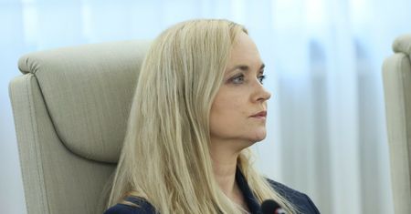 Niemal połowa Polaków chce dymisji minister zdrowia. Nowy sondaż
