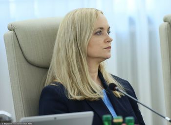 Niemal połowa Polaków chce dymisji minister zdrowia. Nowy sondaż
