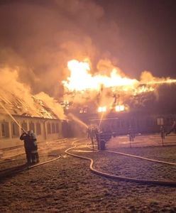 Pożar w Szkotowie. Szkoła stanęła w płomieniach