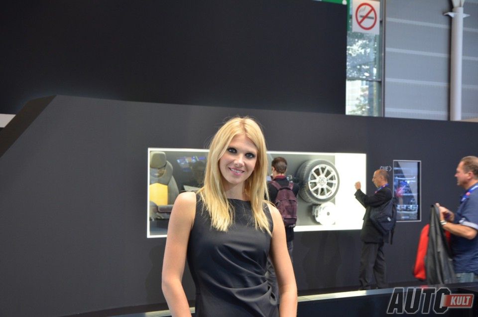 Hostessy Paris Motor Show 2012 (116)