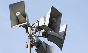 Syreny alarmowe w całym kraju. To nie wojna ani zagrożenie – sprawdź, o co chodzi