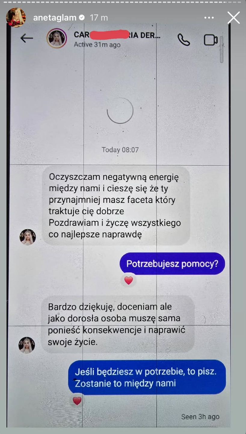 Aneta Glam uderza w Caroline Derpienski
