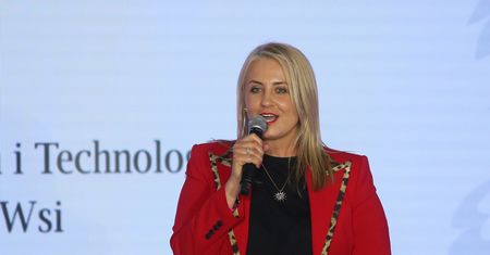 Potężne wyzwanie nowej minister. Lekarze już wściekli. "2 dni próbuje"
