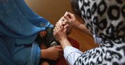 Talibowie wstrzymali szczepienia przeciw polio. Opozycja mówi dlaczego