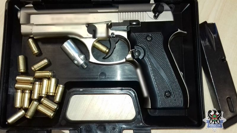 Koronawirus. Wzywał do protestu przeciwko obostrzeniom. Trafił w ręce policji