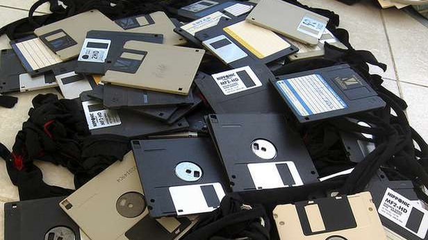 Najdziwniejsze formaty zapisu i nośniki danych [TOP 10] 1