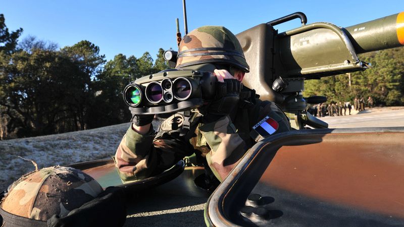 JIM LR - lornetka XXI wieku 1