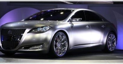 Nowy Jork: Suzuki Kizashi 3