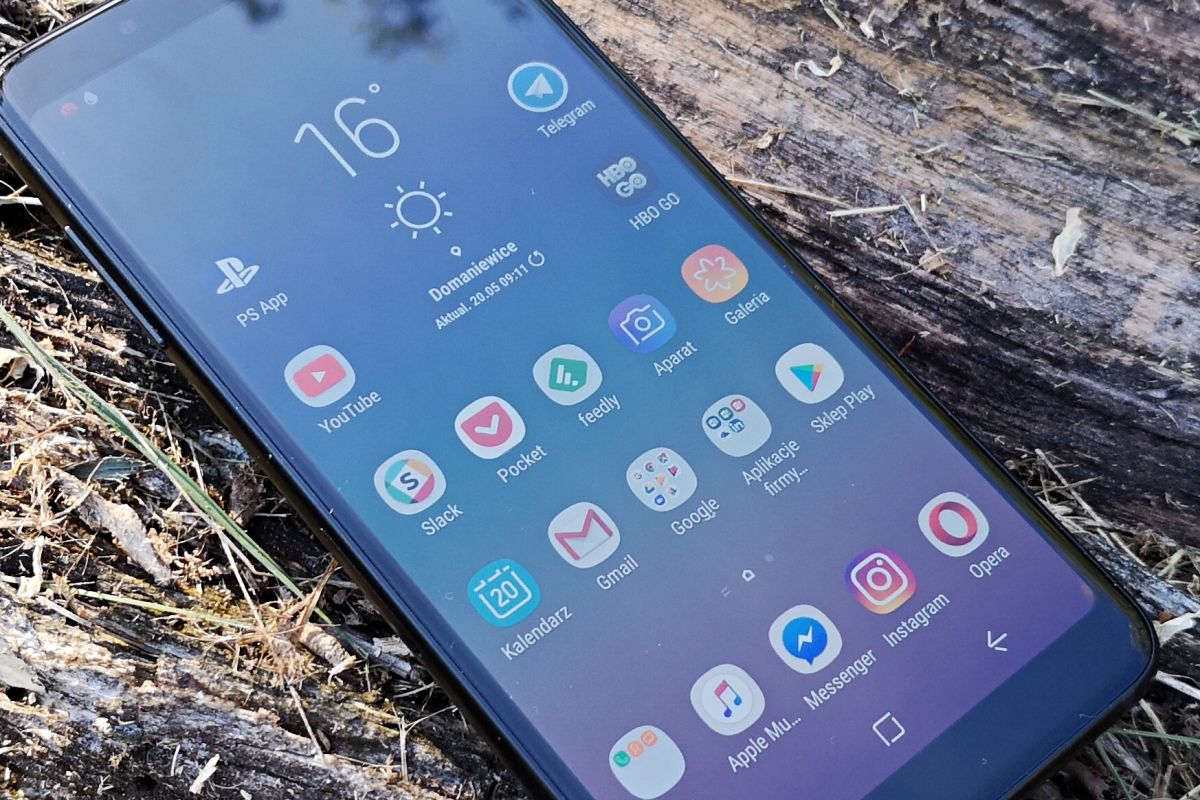 Test Samsunga Galaxy A8 – dobry średniak, który wyglądem nie odstaje od flagowców 9