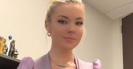 Tak ubrała się do pracy. Szef kazał jej wracać do domu