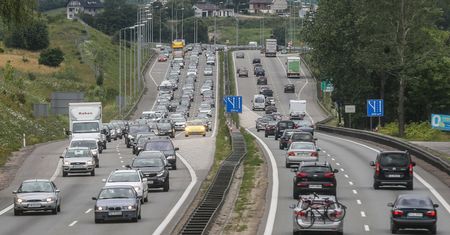 Uwaga kierowcy. Działa nowy odcinkowy pomiar prędkości. Ma prawie 3 km
