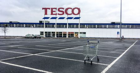 Tesco w Polsce masowo zwalnia pracowników. Sieć likwiduje markety w Częstochowie i Mielcu